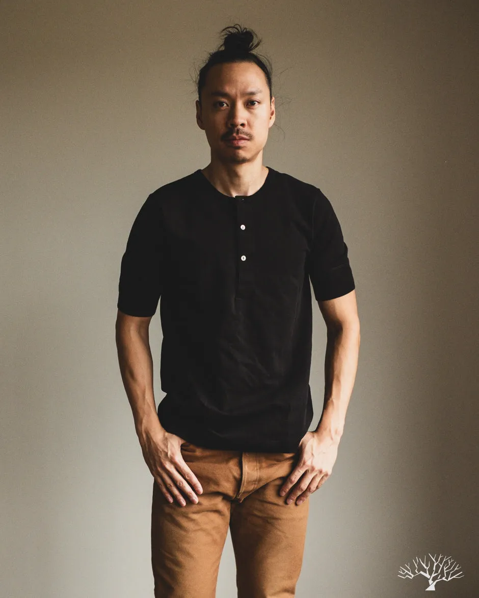 207 Short Sleeve Henley - Deep Black