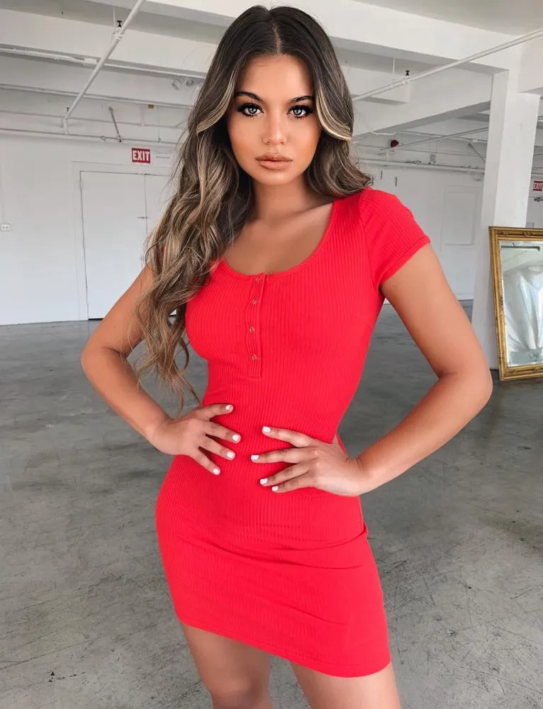 Aliyah Dress - Red