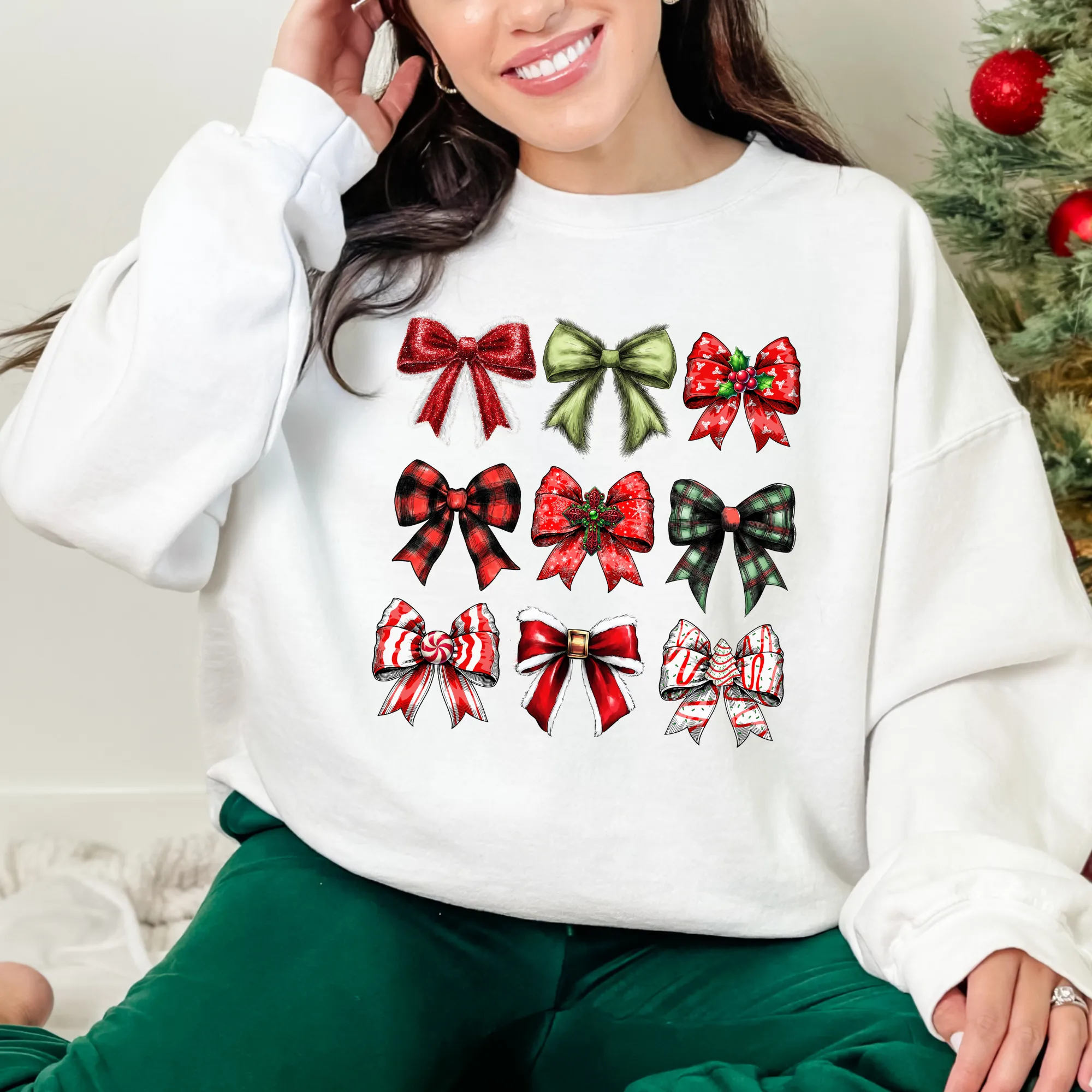 Coquette Bow Christmas Crewneck Sweatshirt