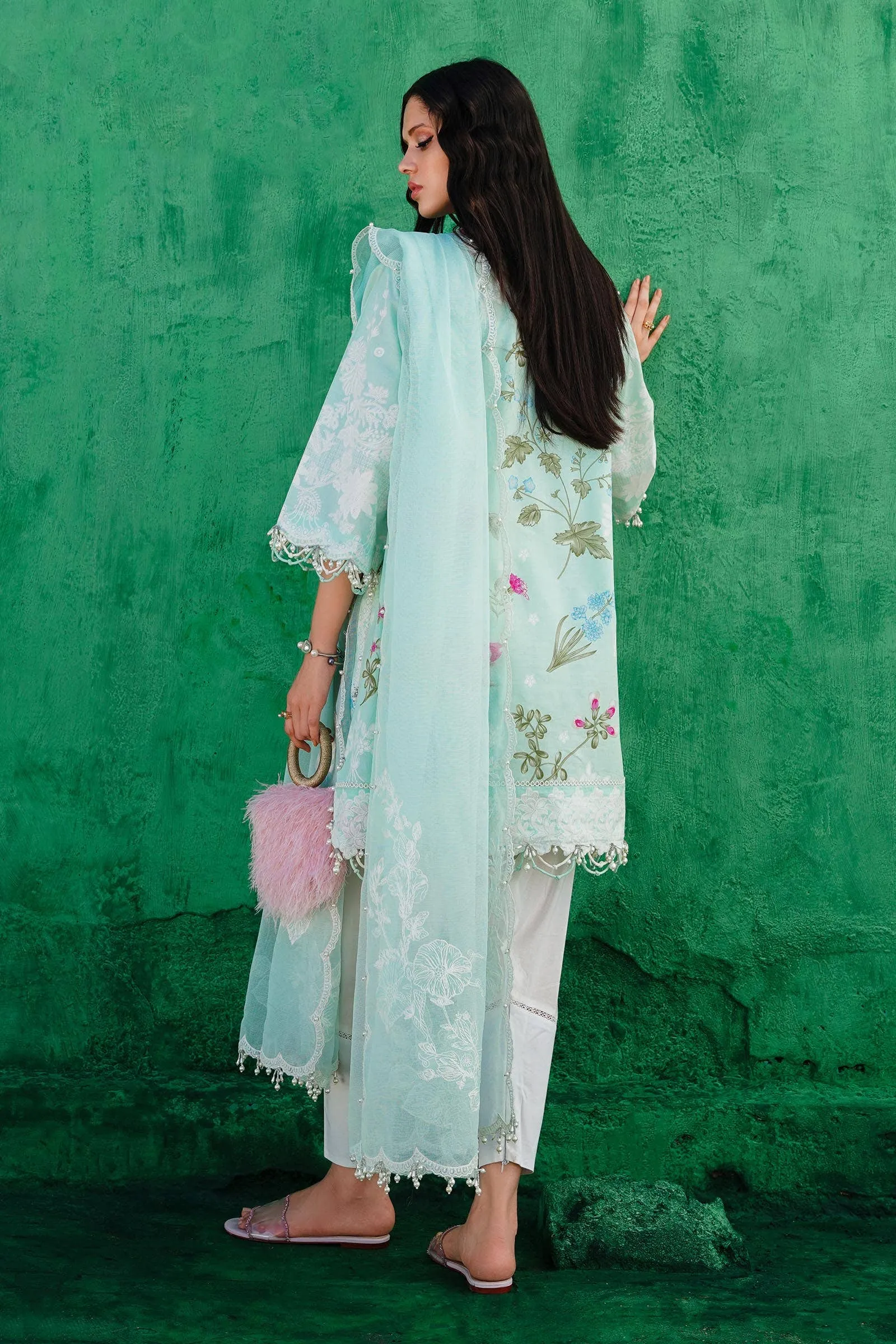 Sana Safinaz Spring/Summer Muzlin Lawn 2024 – M241-011B-3Cw