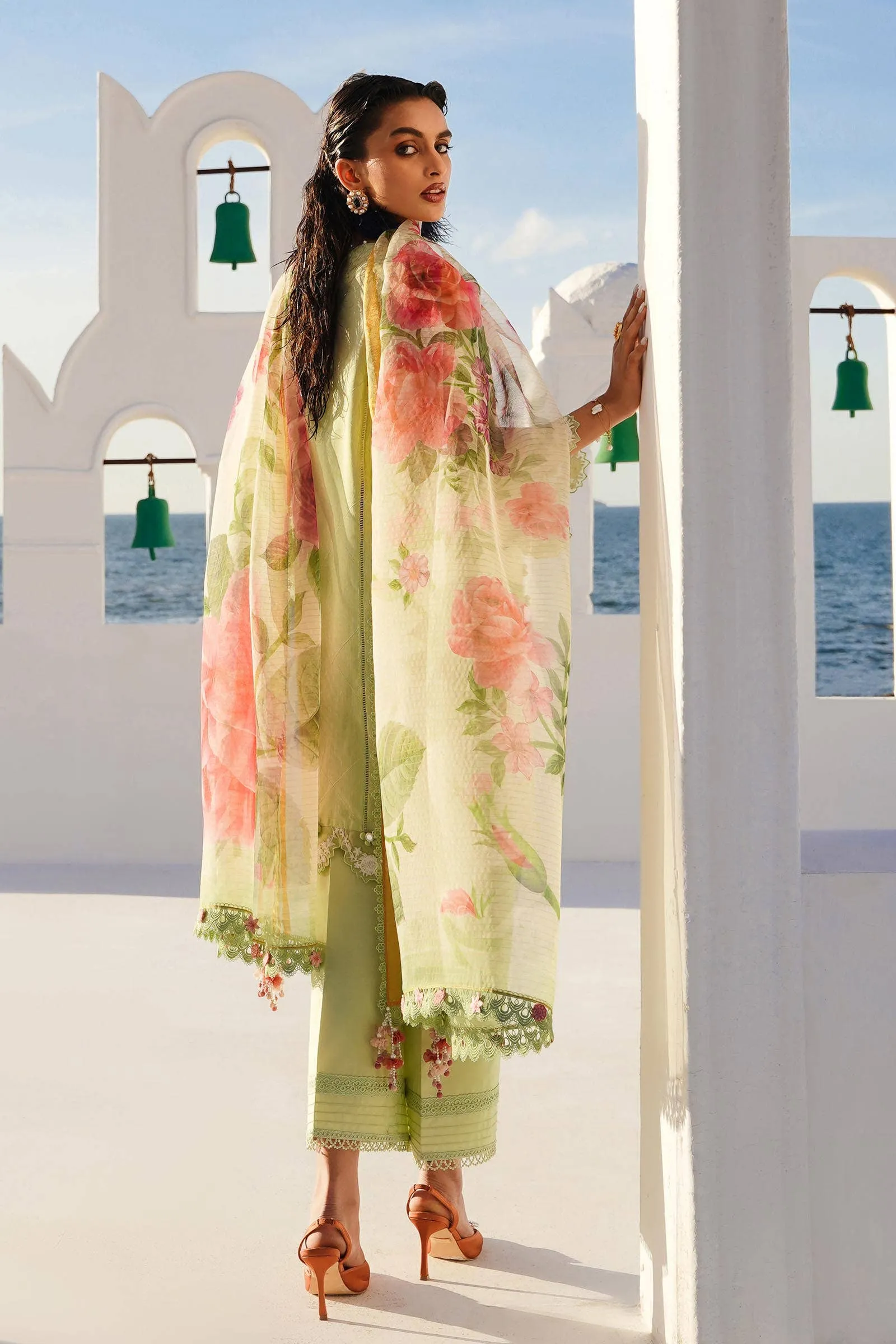 Sana Safinaz Spring/Summer Muzlin Lawn 2024 – M241-016B-3Cl