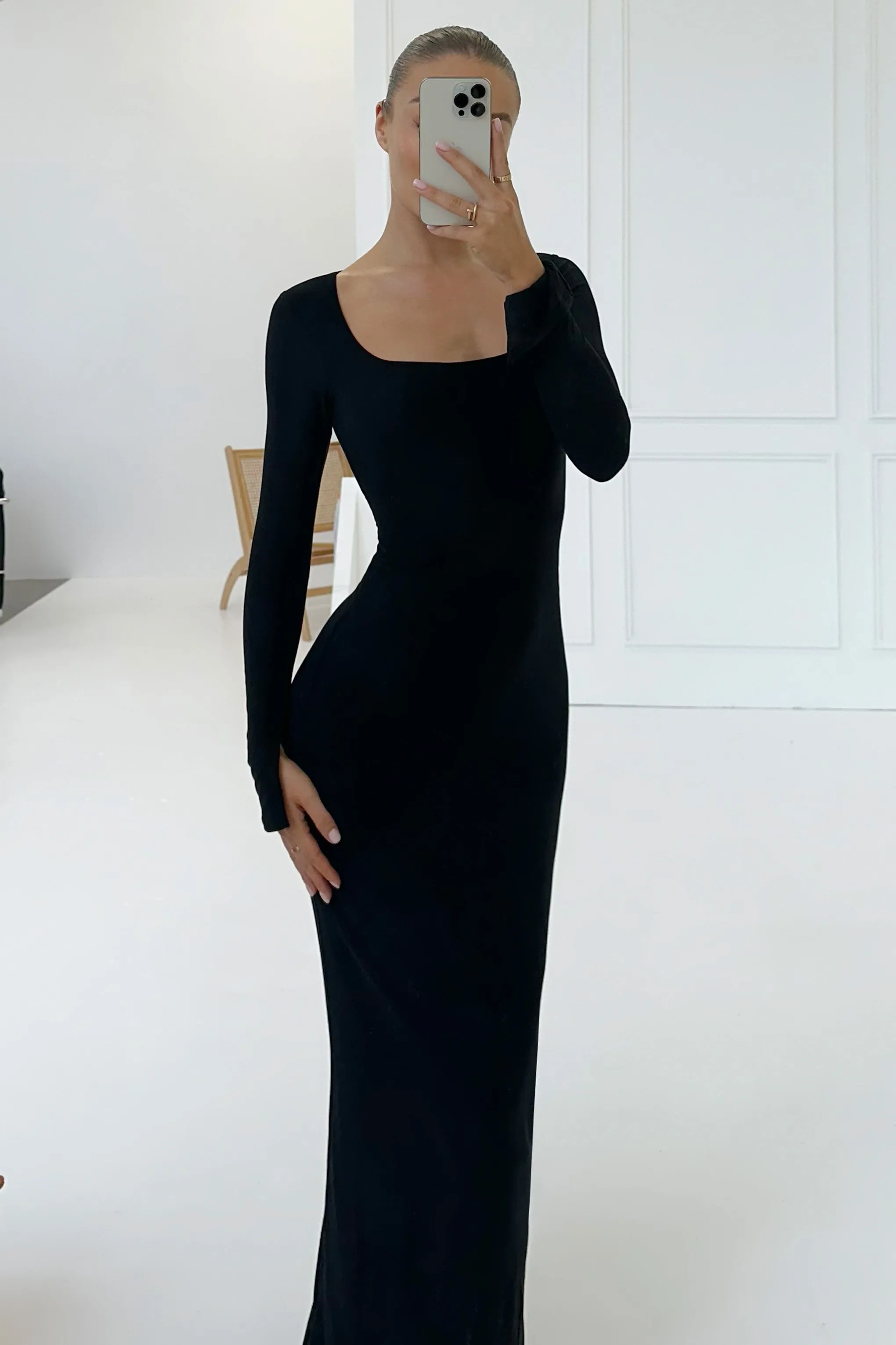 Viva | Black Square-Neck Long-Sleeve Maxi Dress