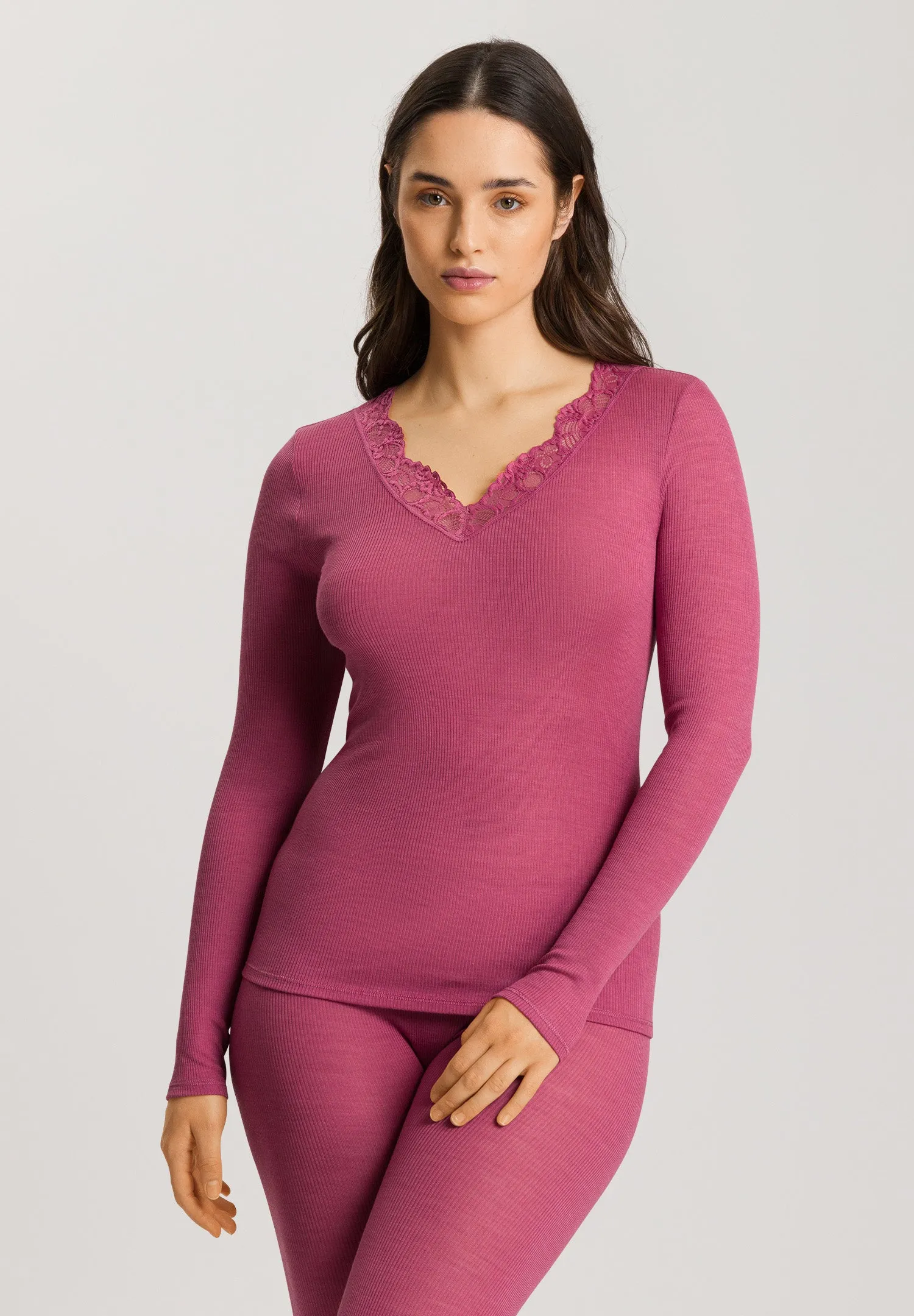 Woolen Lace Fine Ribbed Wool And Silk  V-Neck Top | Rose Wine 70914-2414