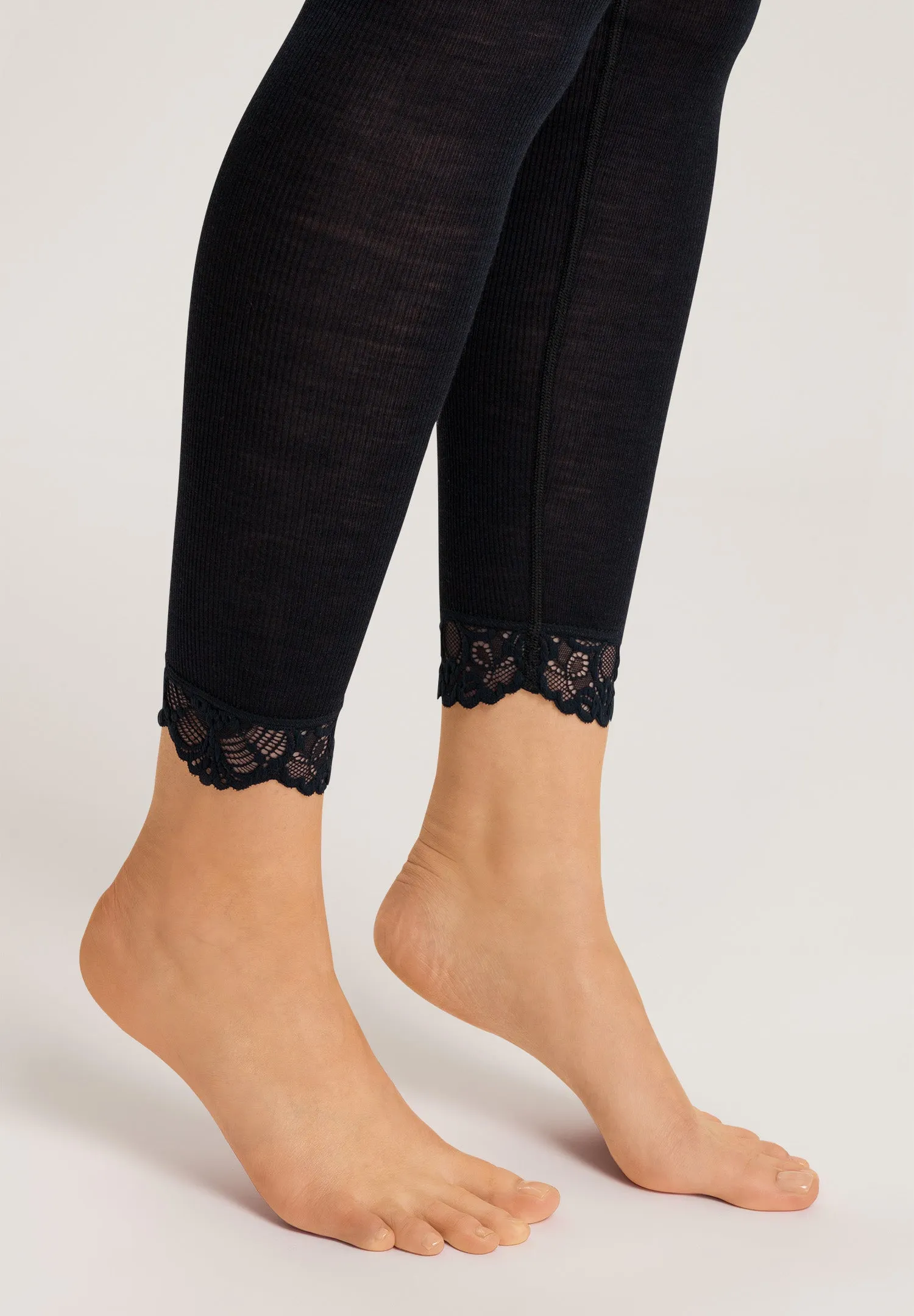 Woolen Lace Leggings | Black 70910-019